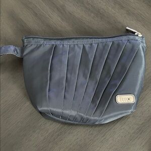 Lug cosmetic bag gray satin 6”x8”